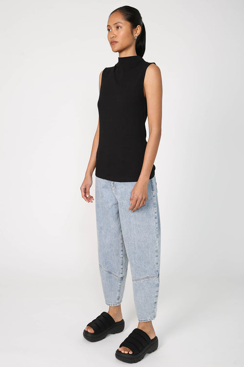modest rib funnel tank / black