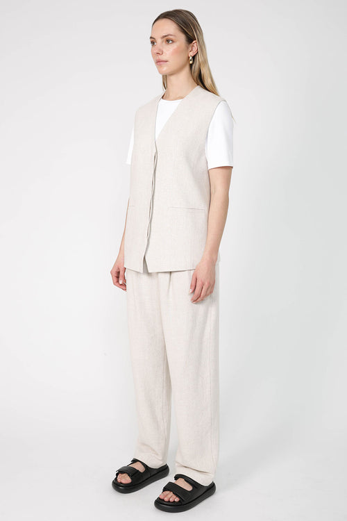 accept waistcoat / natural beige