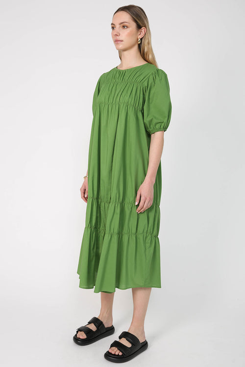 region dress / intense green