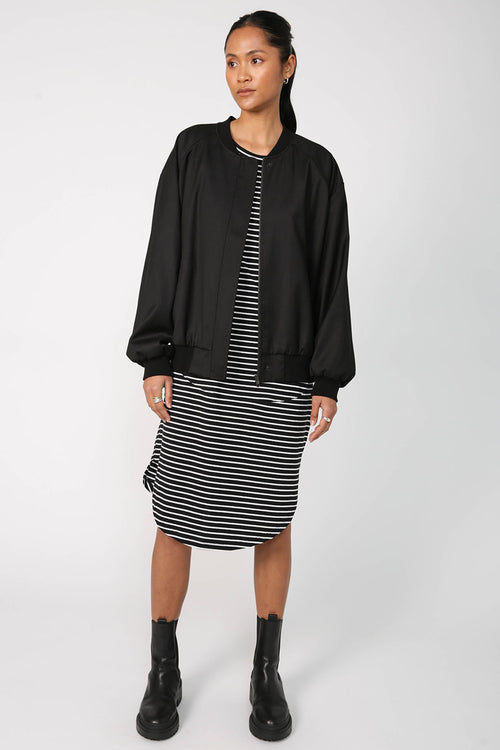 fade away bomber / black