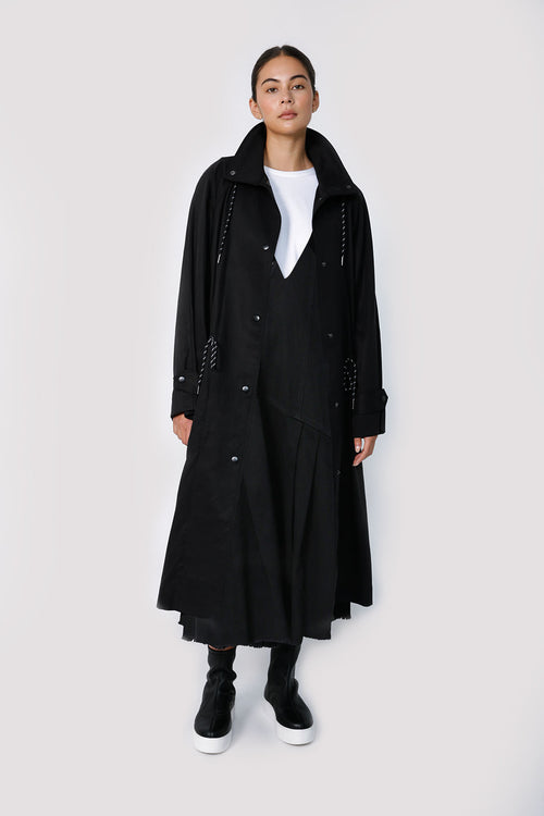 land dress / black denim