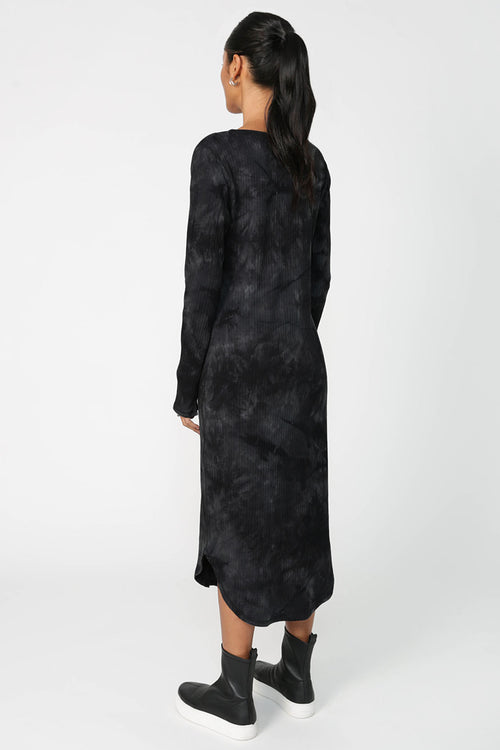 shy layering midi dress / black|charcoal tie dye