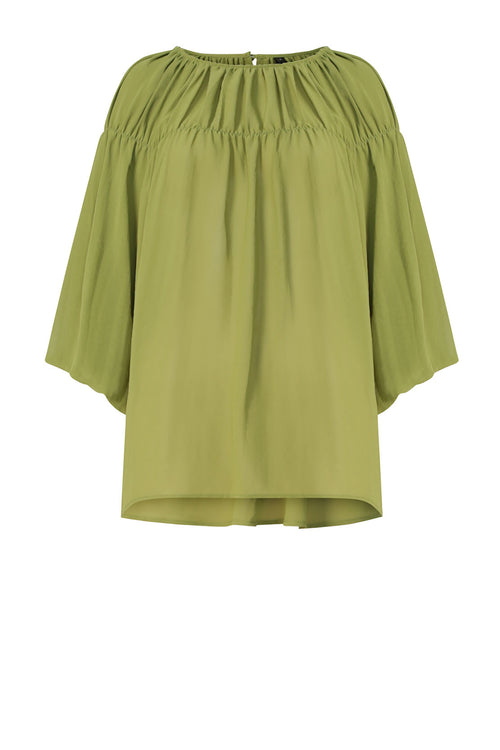 gallery tee / leaf green