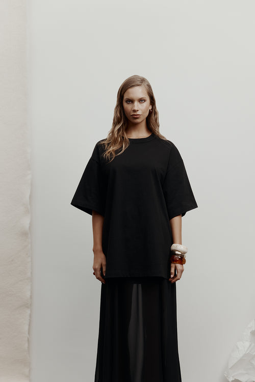fronted longline tee / black