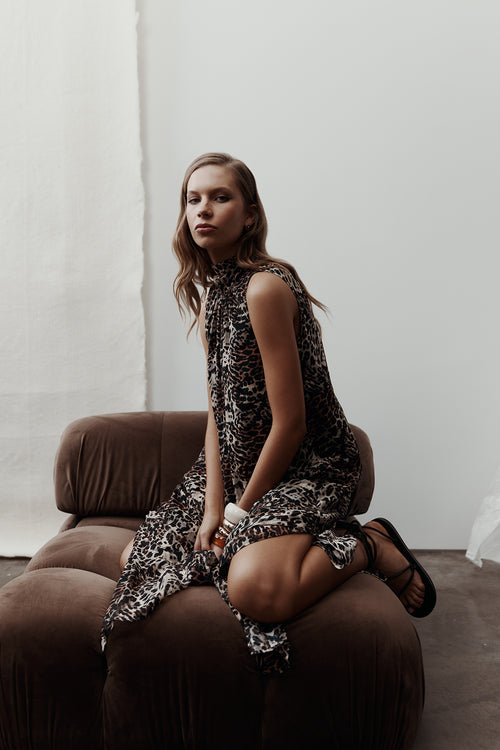 area dress / black|brown cheetah print