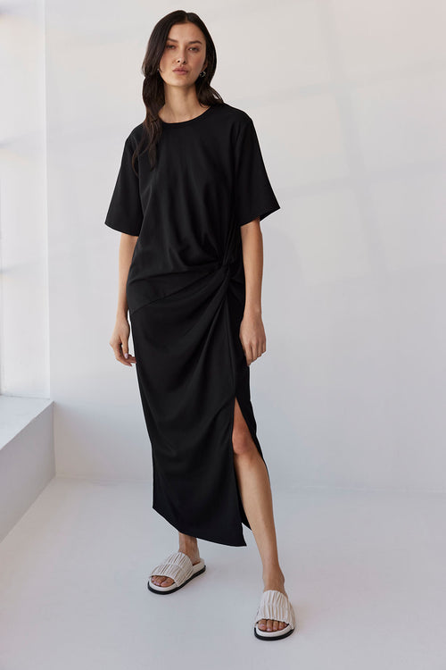 relive dress / black