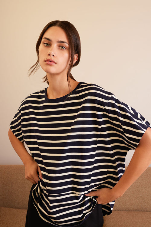 overturn tee / navy|white stripe