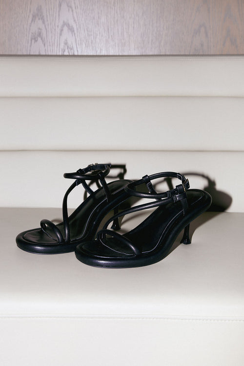 loft ankle strap heel / black