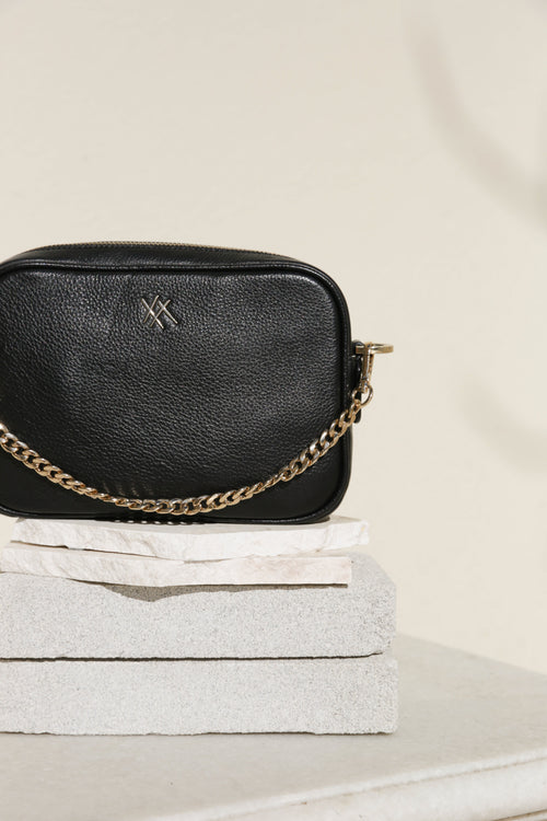 piper box bag / black|gold
