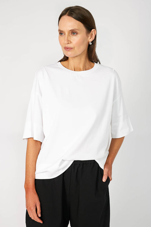 boxed tee / white