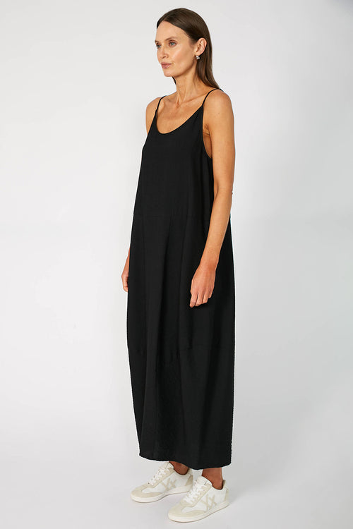 ember dress / black crepe