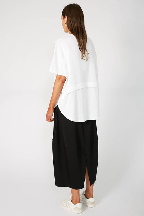 overturn tee / white