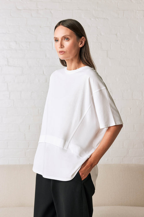 overturn tee / white