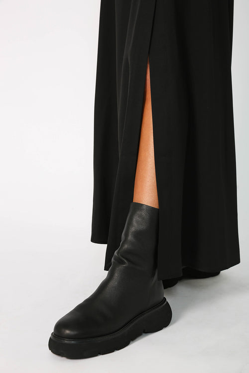 splitting skirt / black