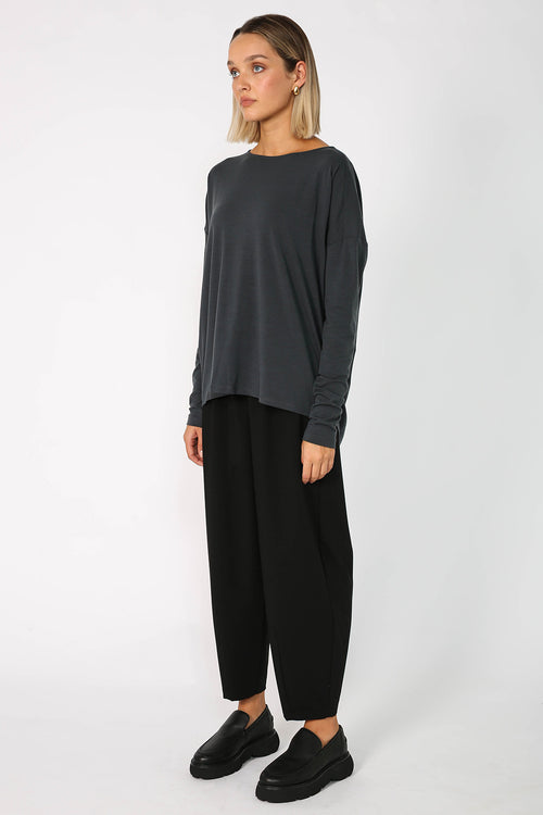 flurry top / gunmetal grey