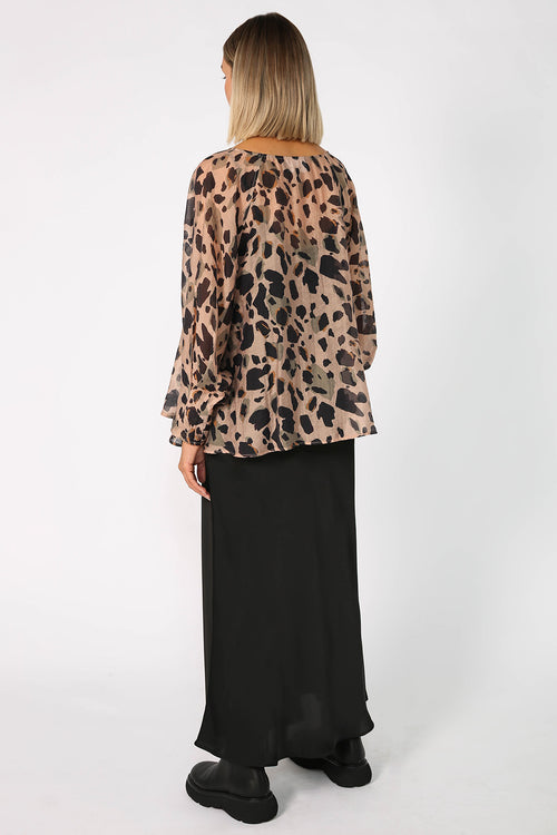 raven top / latte animal camo