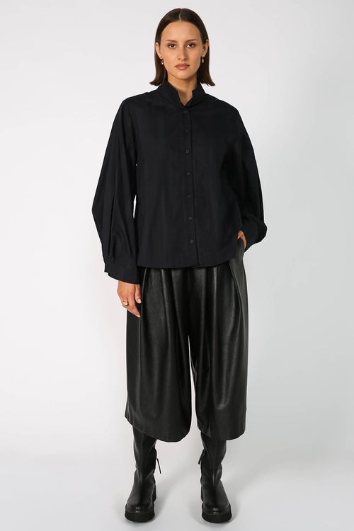 origami shirt / dark navy