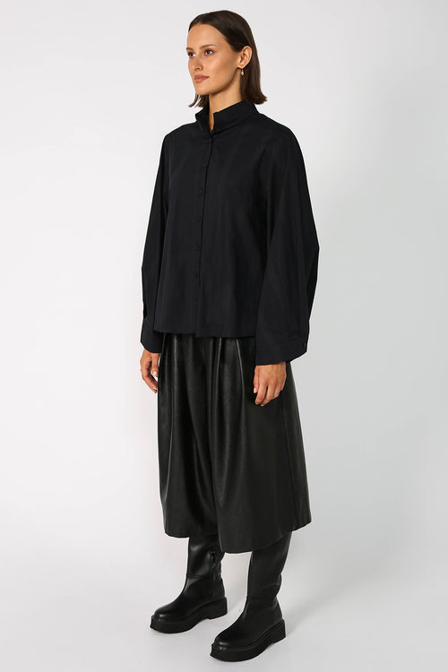 origami shirt / dark navy