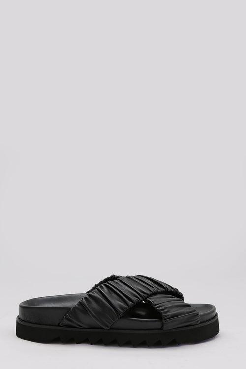 ruche cross slide / black|black