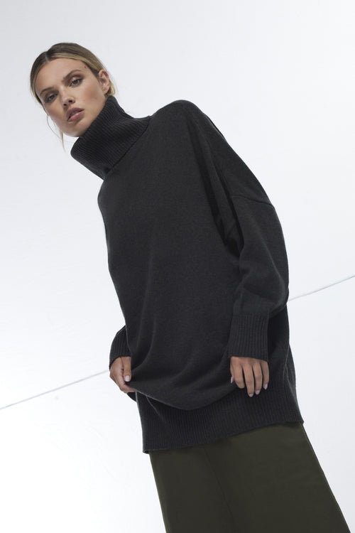 sweeping tunic / olive