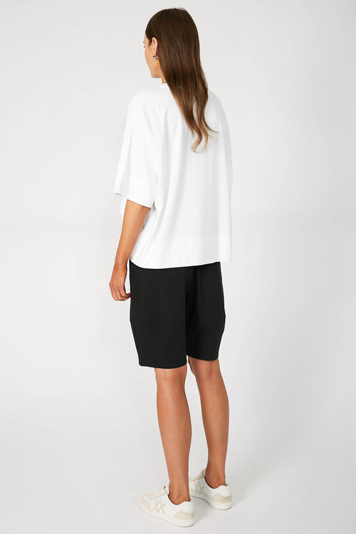 ahead short / black