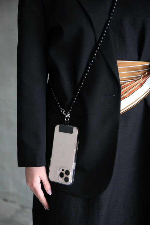 beaded phone strap / black