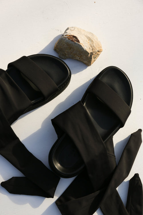eternity sandal / black