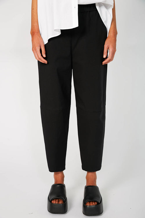 ahead pant / black