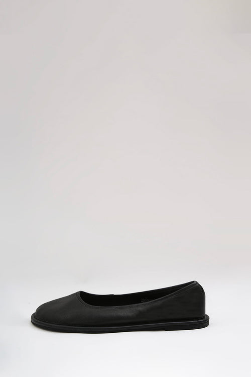 leather ballet flat / black