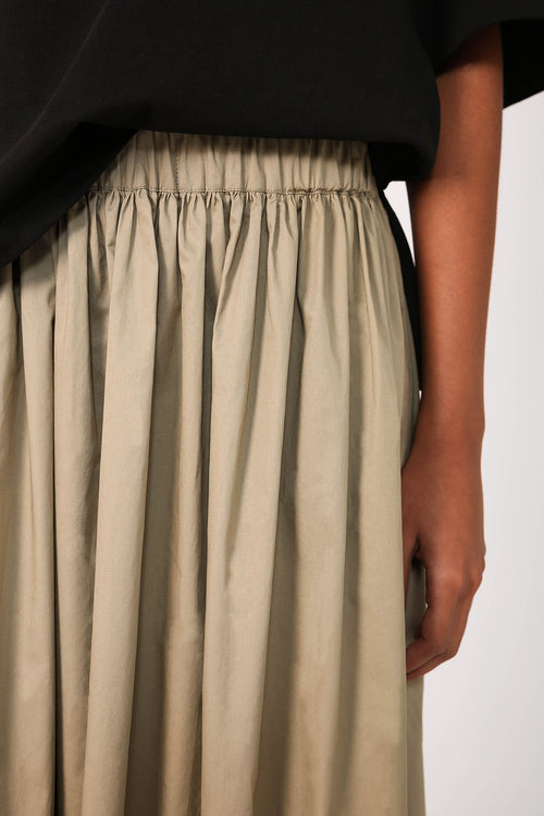 cohesive skirt / sage taupe