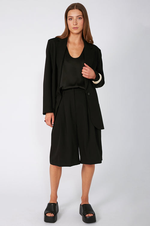 glaze tank / black