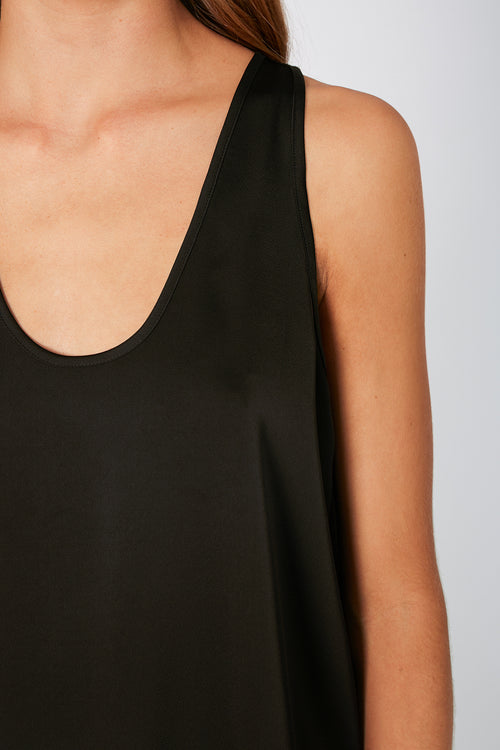 glaze tank / black