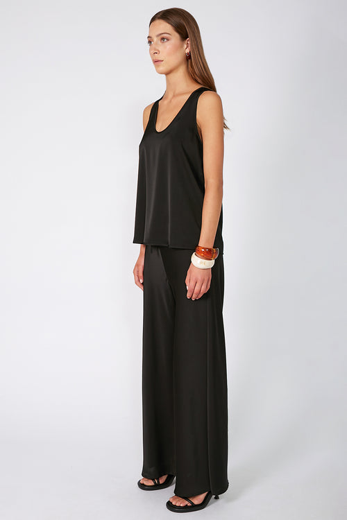 glaze tank / black