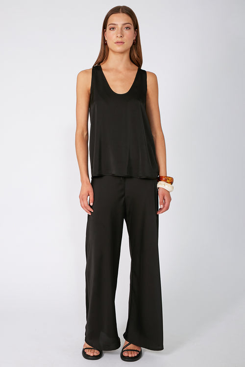 glaze tank / black