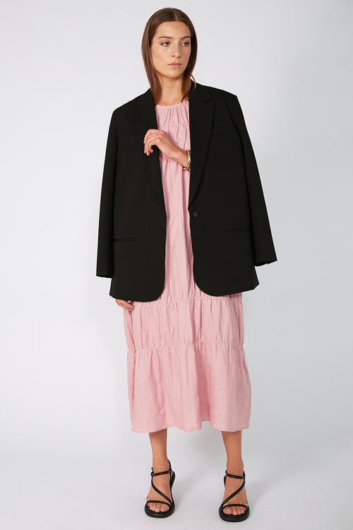 region dress / pink