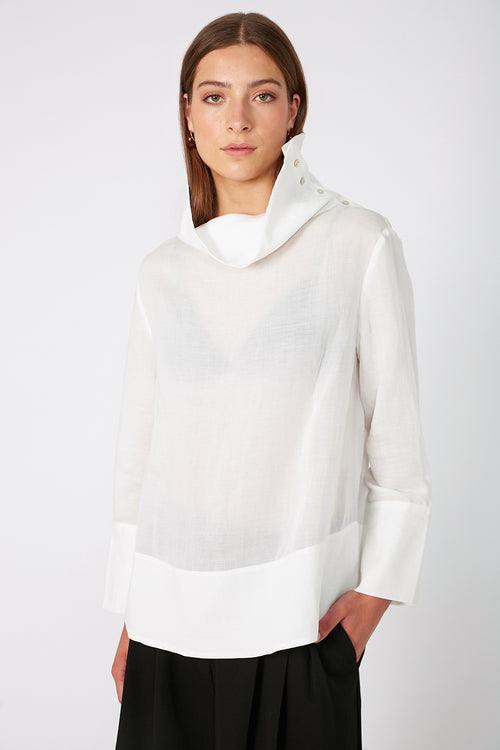 sail top / white