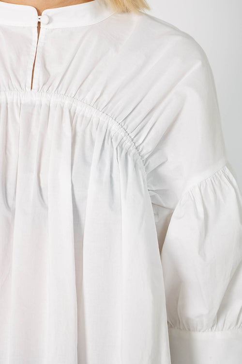 signal short sleeve top / white