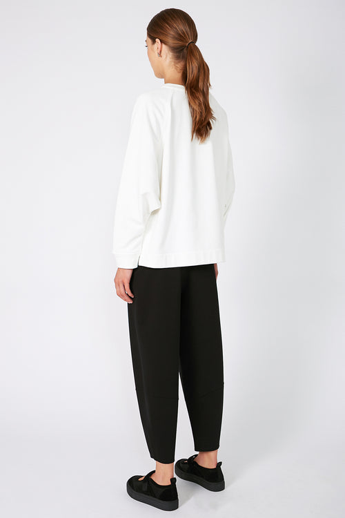 stand sweat / warm white