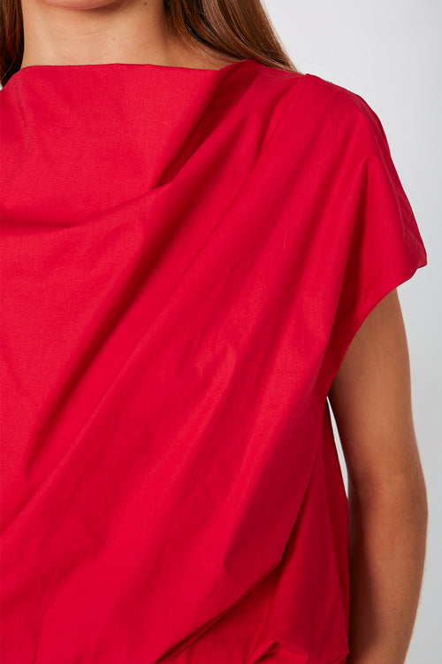 twisted tee / chilli red