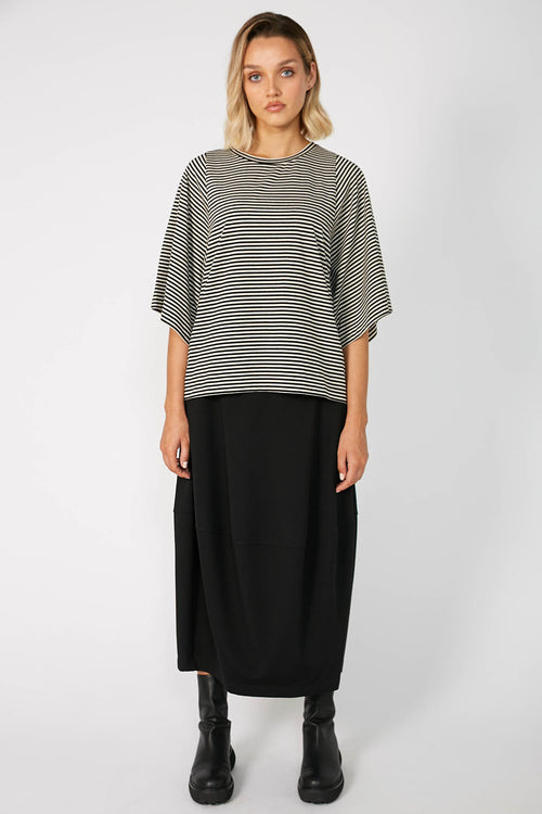 still tee / natural|black stripe