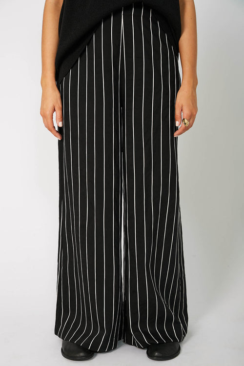 superglow pant / black|white stripe