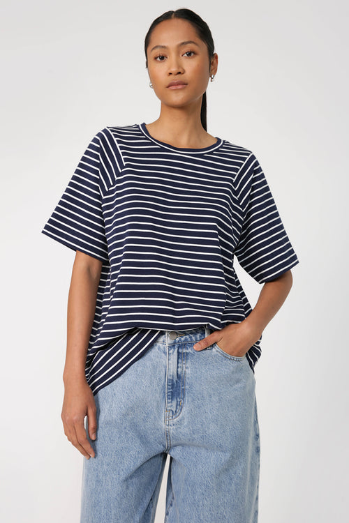 reply tee / navy|white stripe