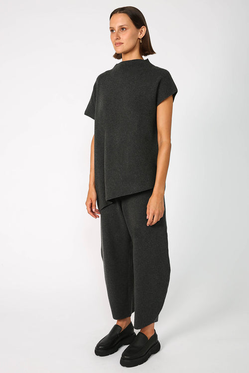 vent vest / charcoal marle