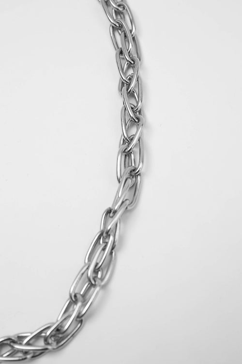 undivided necklace / silver
