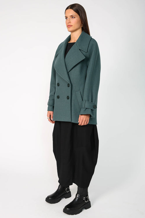 trenched crop coat / mineral green marle