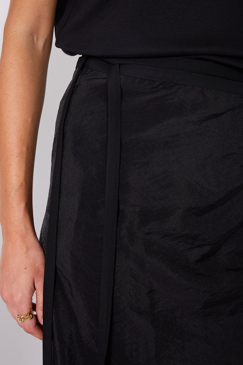 wrap layer / black