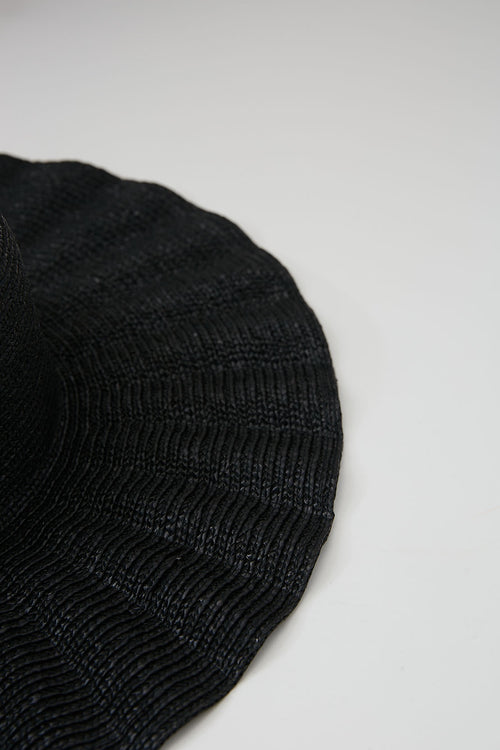ruff straw hat / black