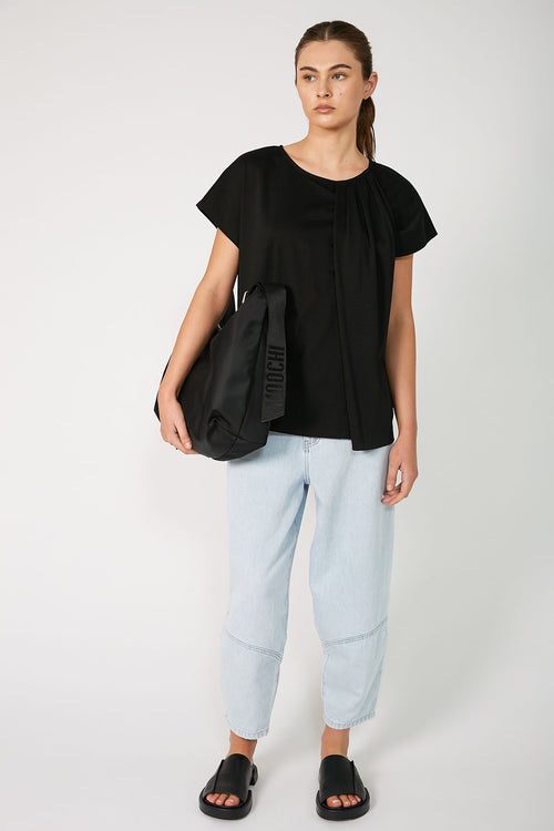 course tee / black