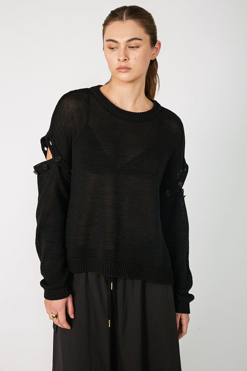 secure buttoned sweater / black