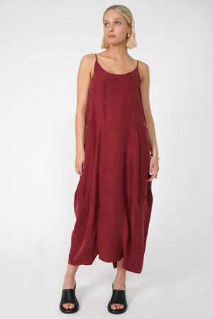 ember dress / bordeaux red